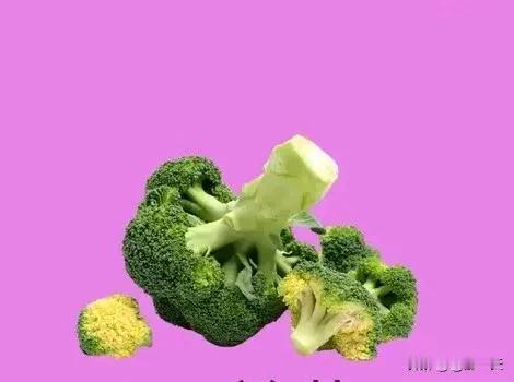 每天可以多吃的
10个润肠易消化食品，

1、第一个：西梅。

2、第二个：木耳