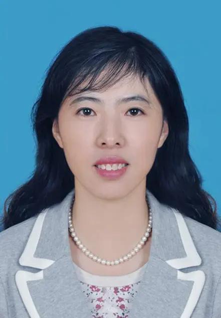 红梅傲雪育桃李！乡村教师杨红梅，三十年扎根乡土点亮科学梦想
 
杨红梅，女，汉族