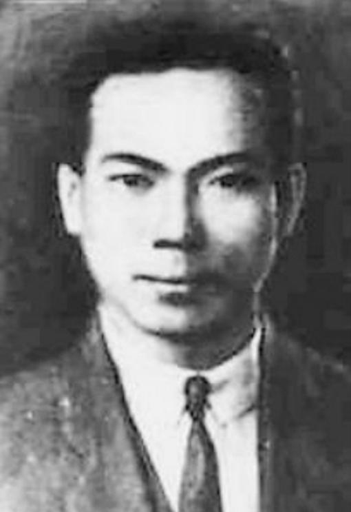1927年，陈独秀长子陈延年被汉奸出卖惨遭杀害，尸体被扔在草丛和臭水沟里。而他死