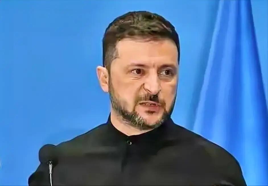 据外媒报道，乌克兰总统泽连斯基在社交媒体发布声明称：“年底前会出台一揽子制裁措施