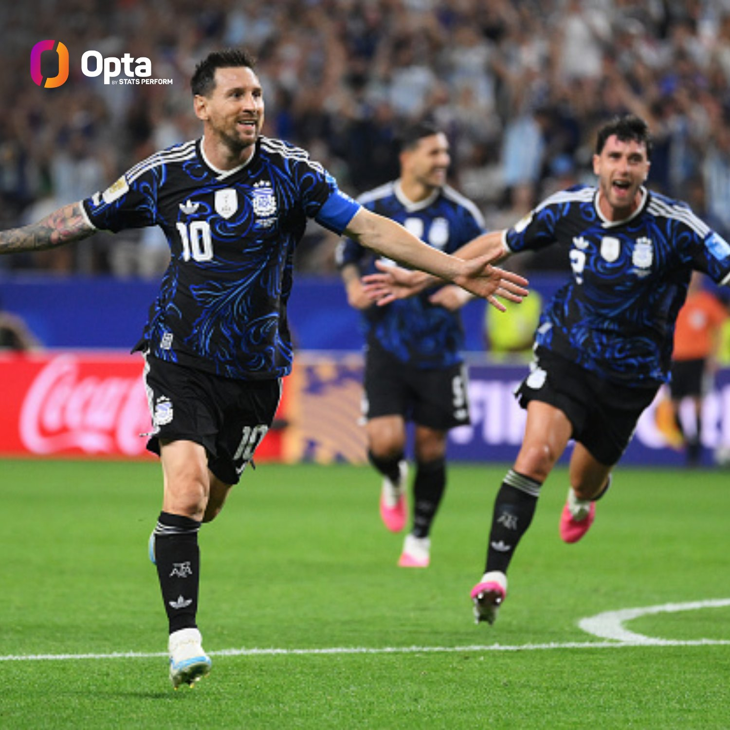 📌👑✅ Opta：利昂内尔·梅西是世界杯历史上首位在连续七场比赛中至少攻入一