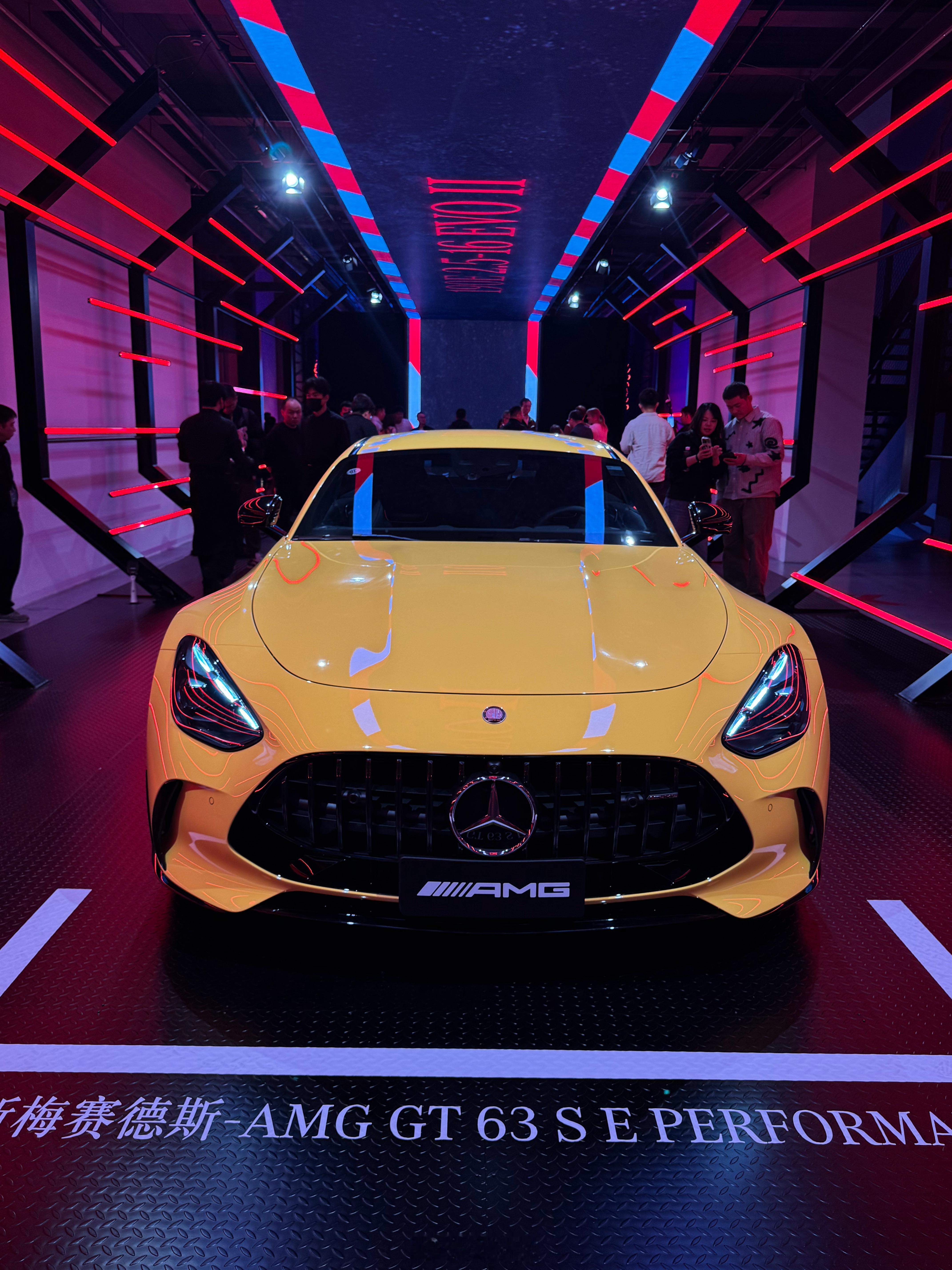 皮卡丘⚡️配色的AMG GT 63 S E PERFORMANCE～这颜色在GT