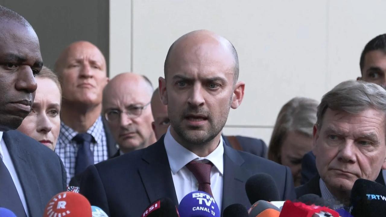 “俄罗斯发起的特别军事行动即将四年了，事实就摆在眼前，他们在这场行动中毫无胜算，