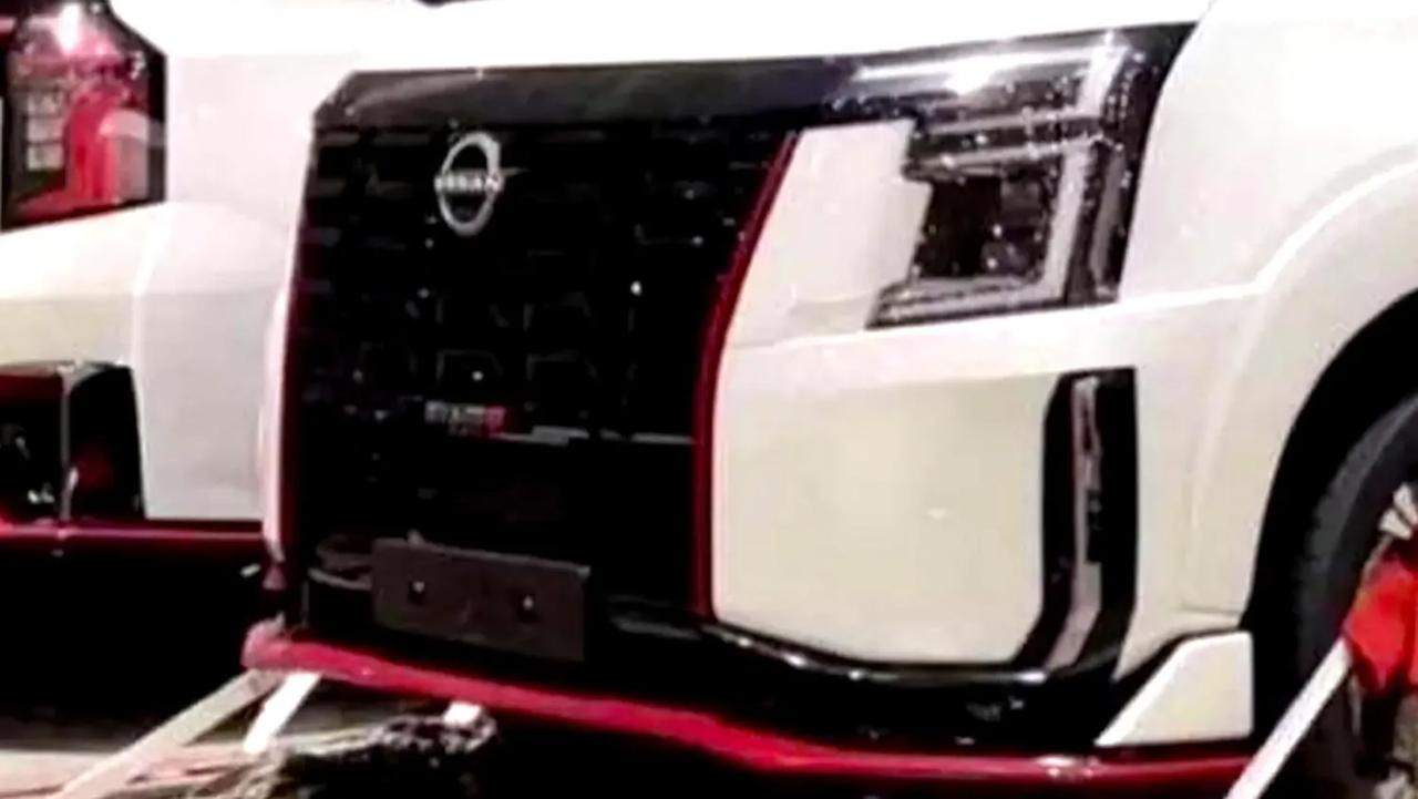 日产下一代 Nismo SUV 在运往中东经销商处时被曝光
2026 款 Pat