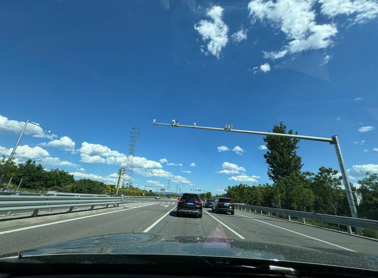 0元玩转这座城这个季节除了进山别无选择自驾旅行