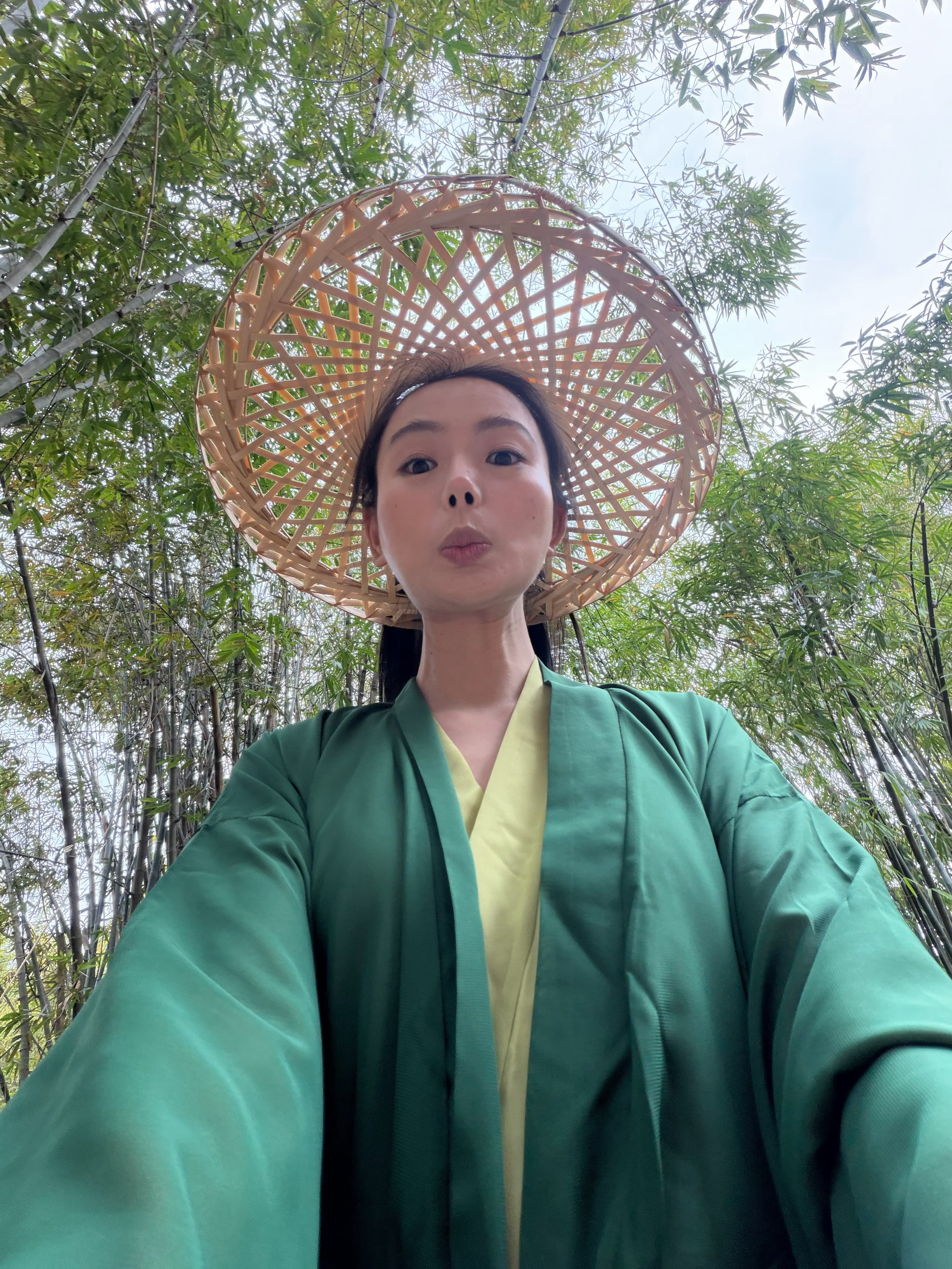 这帽子对吗 像流浪汉 