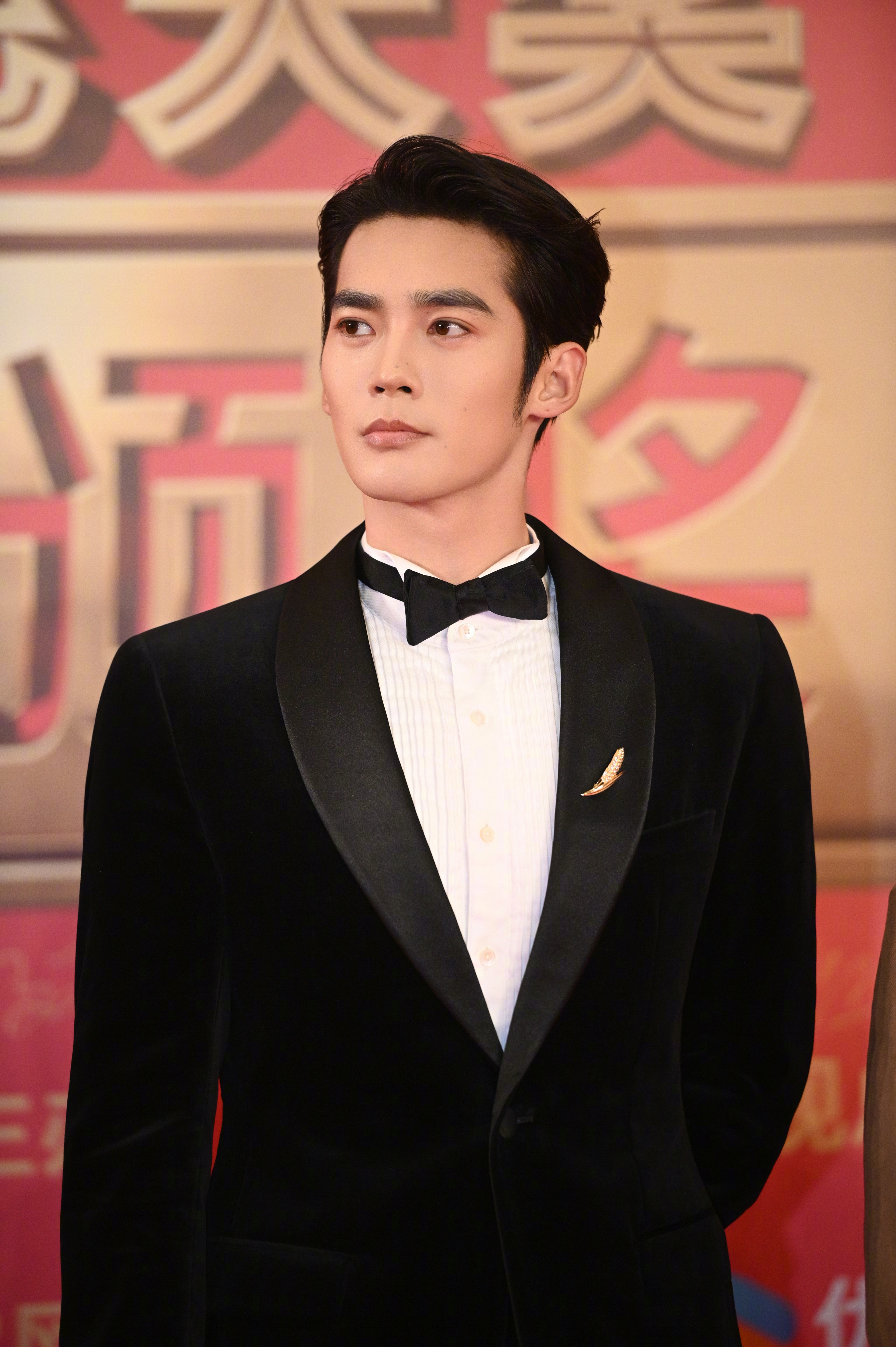 于适以《我的阿勒泰》巴太一角入围第35届飞天奖优秀男演员，首部电影作品便收获视帝