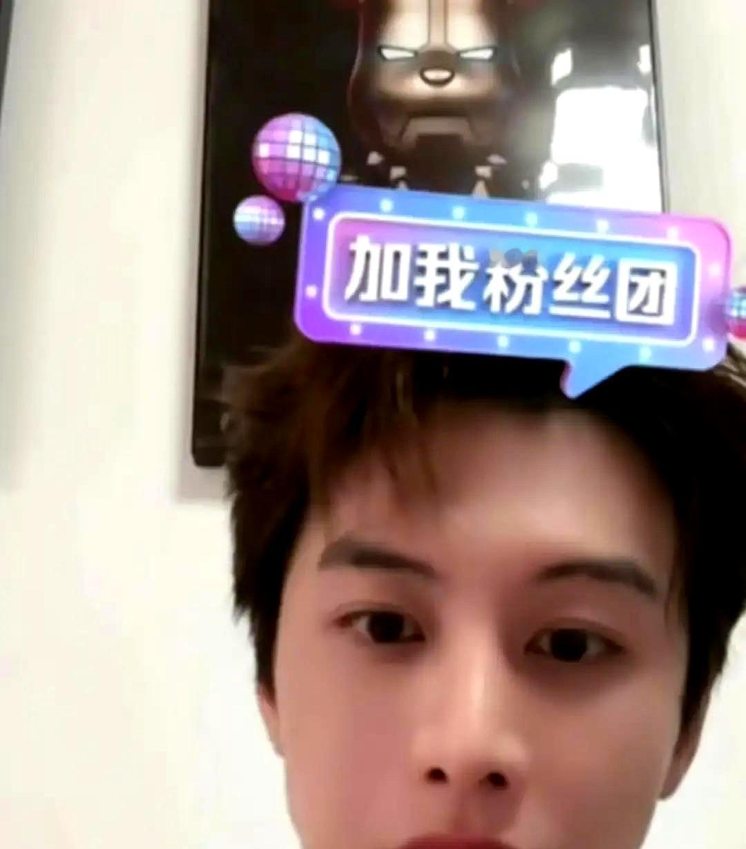 一年拍30部短剧，每天睡4小时，当那个演员拿着尿检报告和无犯罪证明自证清白时，我