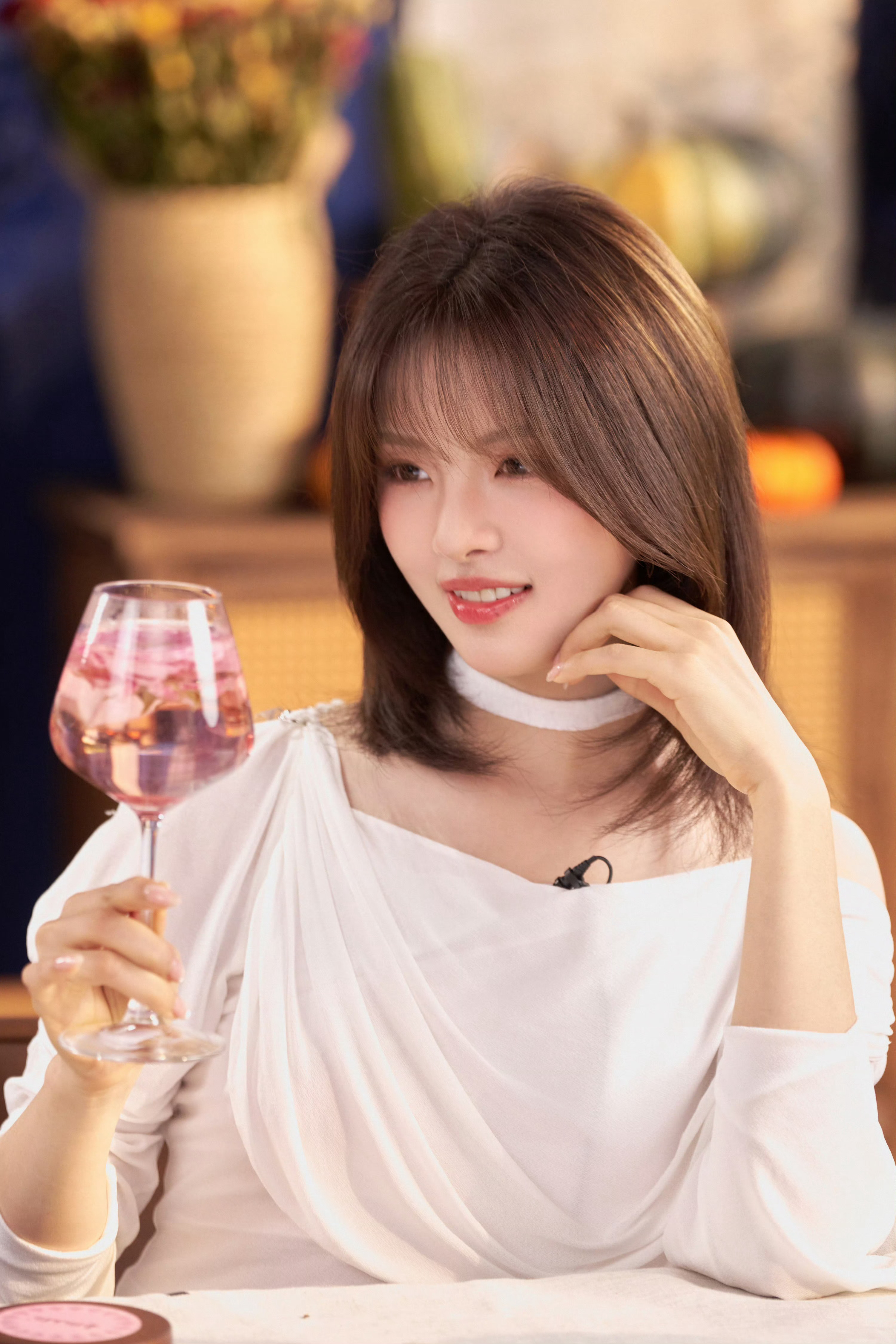 为我们的友谊干杯🥂 