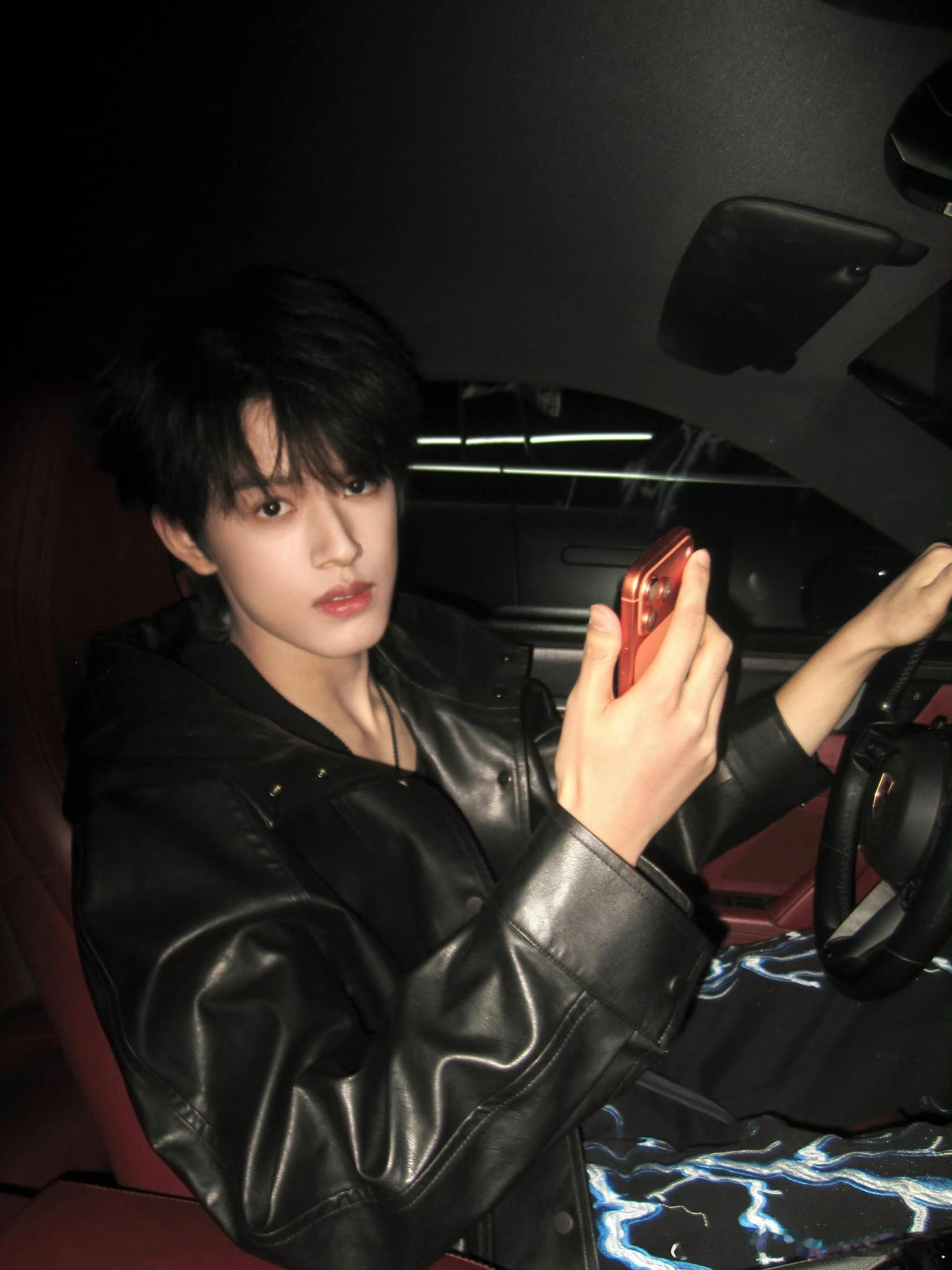 曝私生偷了张极养的鸡 ss:《重生之我去top别墅偷鸡后转卖鸡肉鸡汤》鸡肉200