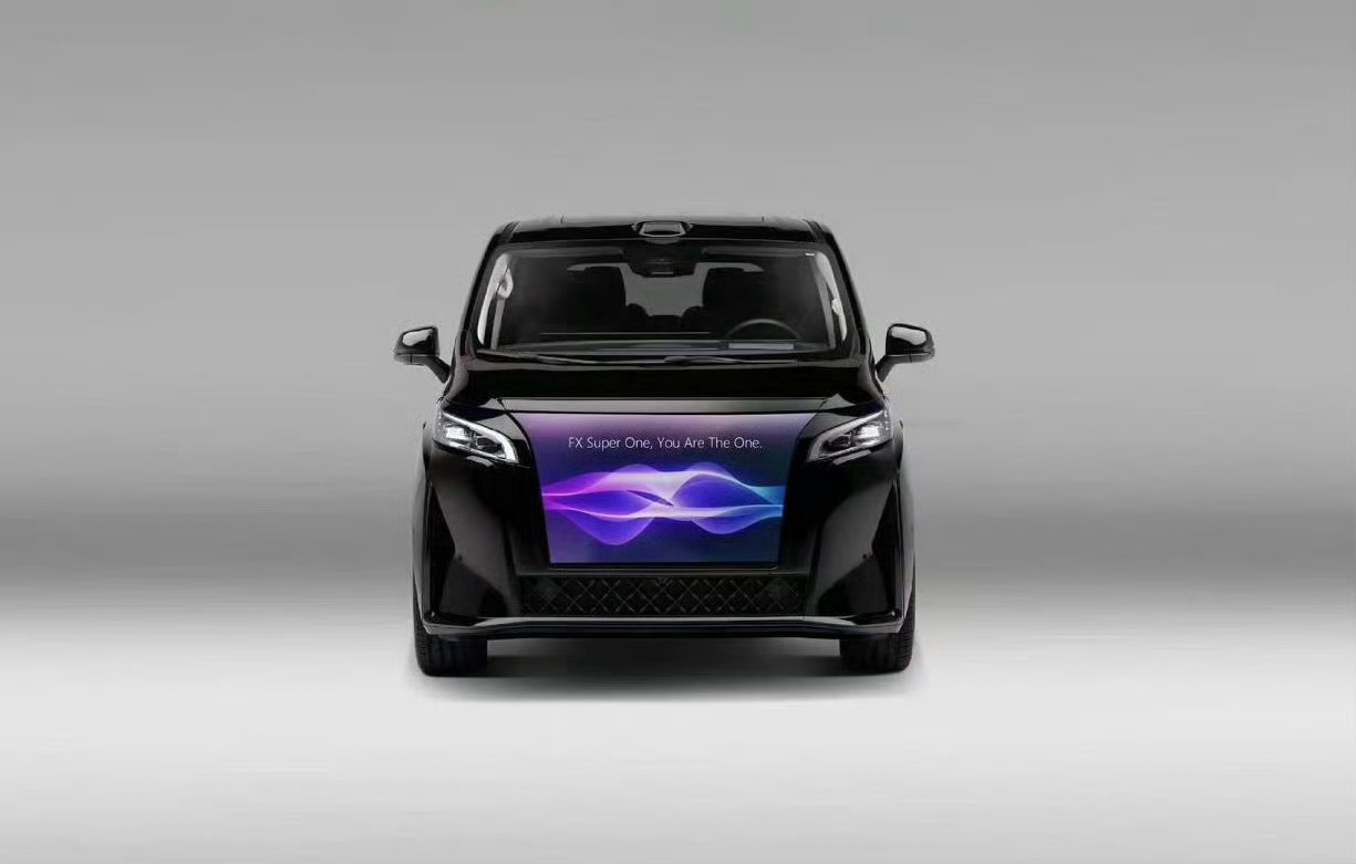 法拉第未来新车 FX Super One。满脑子都是“这样也能骗到钱，我真的是…