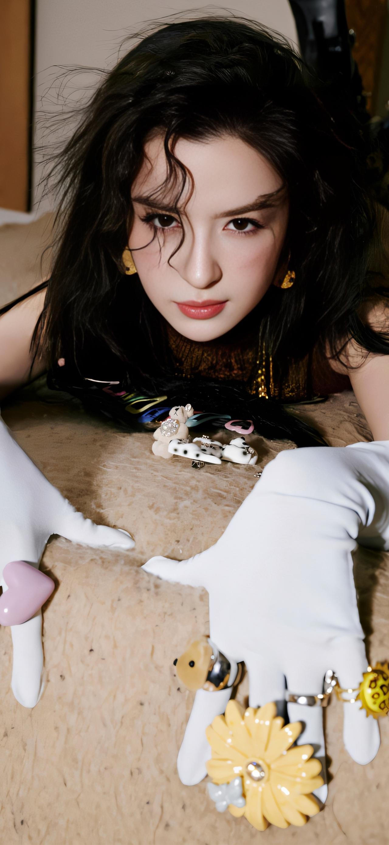 美女壁纸-第5714期-哈妮克孜