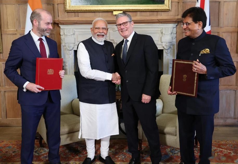 【高等教育成英最大出口产业！扎堆印度，是教育合作还是商业入侵？】当英国首相斯塔默