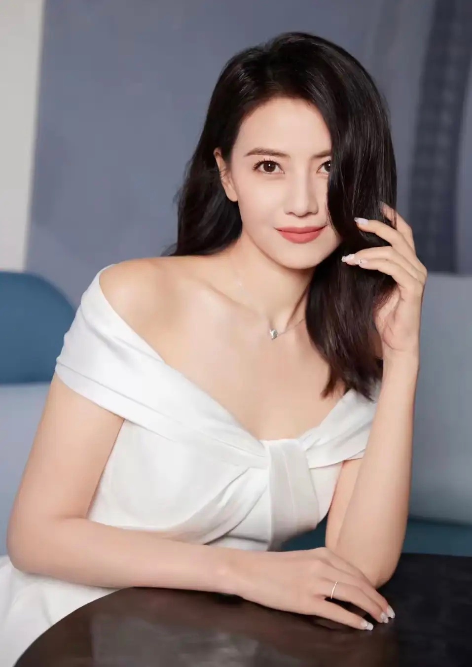 高圆圆曾说，她是家里混的最差的一个，我还以为是这小姑娘谦虚，查了一下才发现，原来