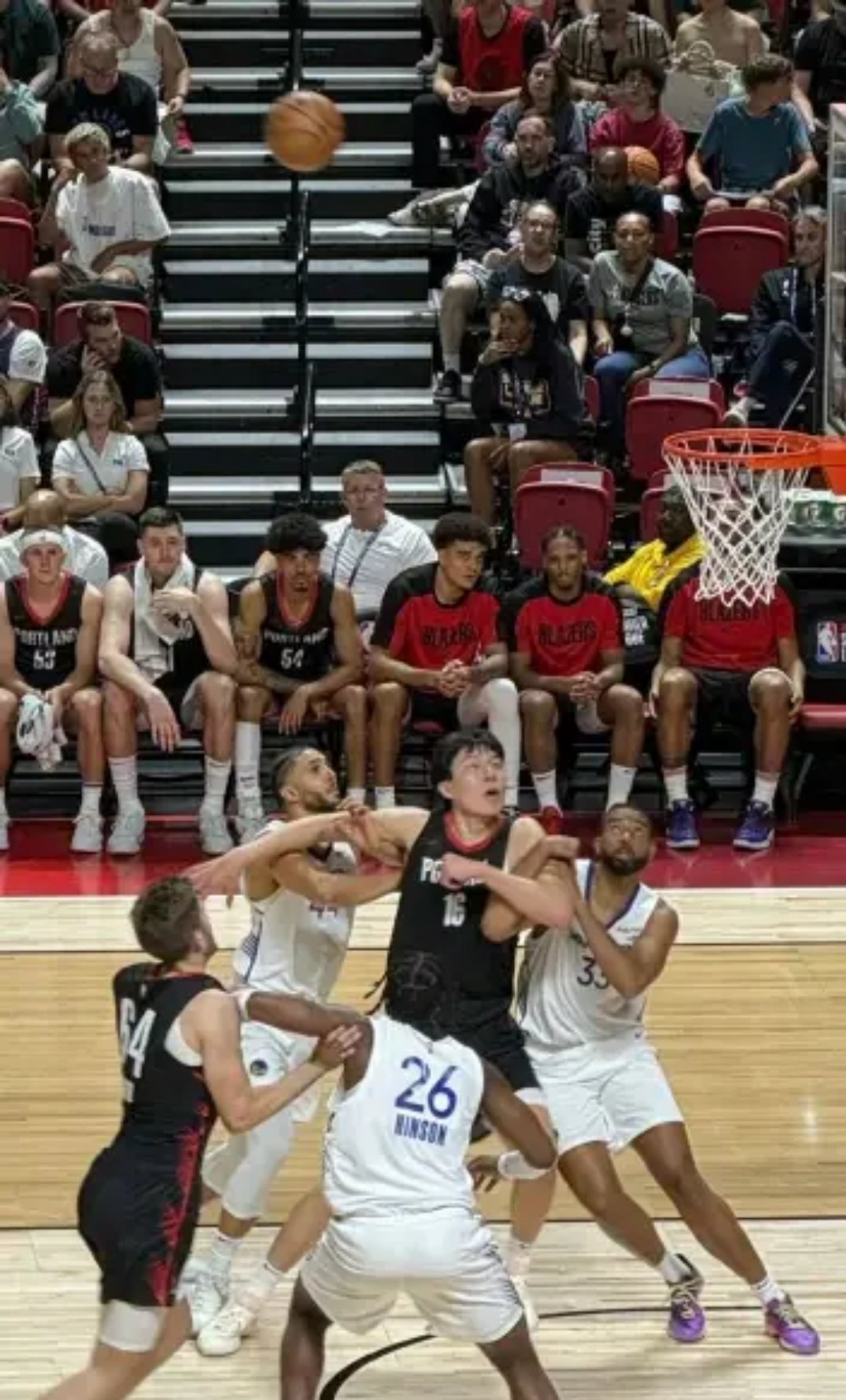 杨瀚森防守端的选择，预判和站位很成熟！ nba夏季联赛 ​​​