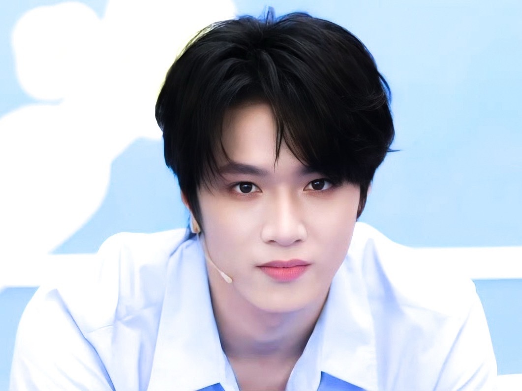 常觉幸福，谢谢所有刘耀文 🐺时代少年团直播 ​​​