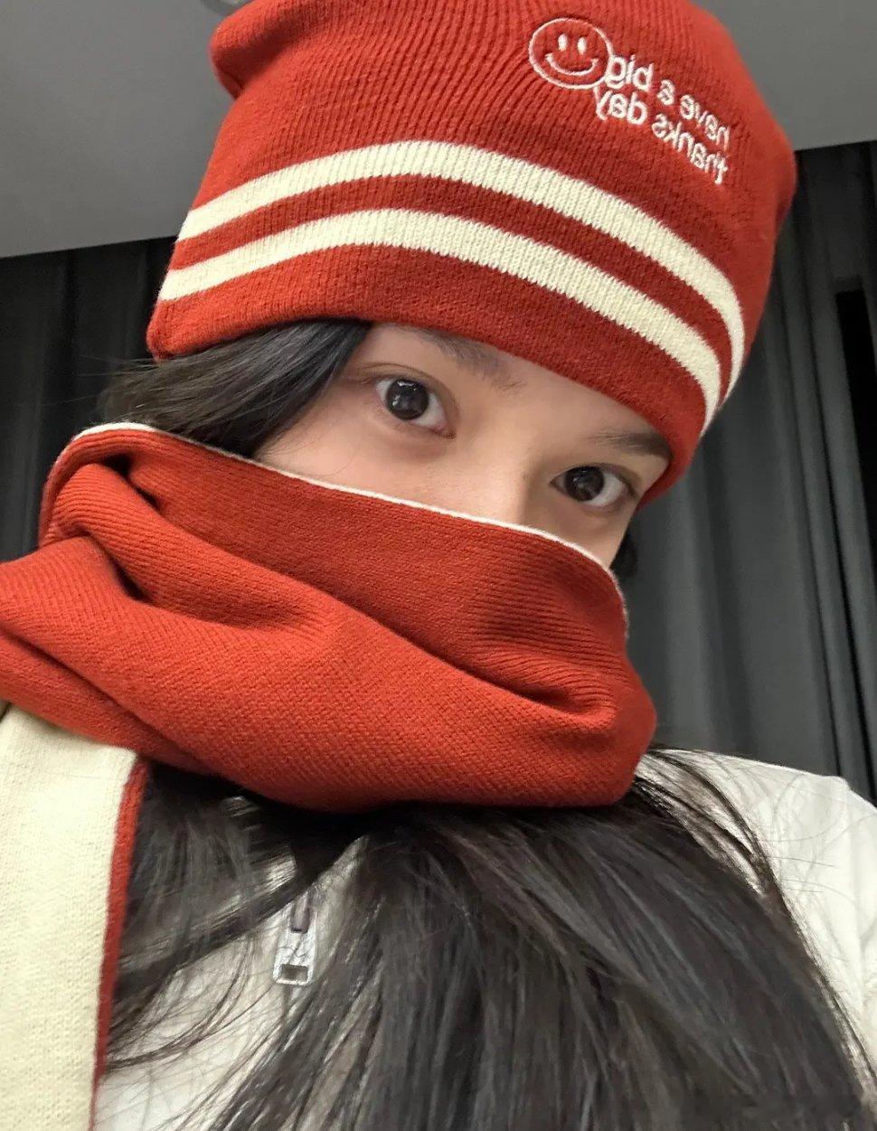 为张婧仪建设一张美图 ​​​