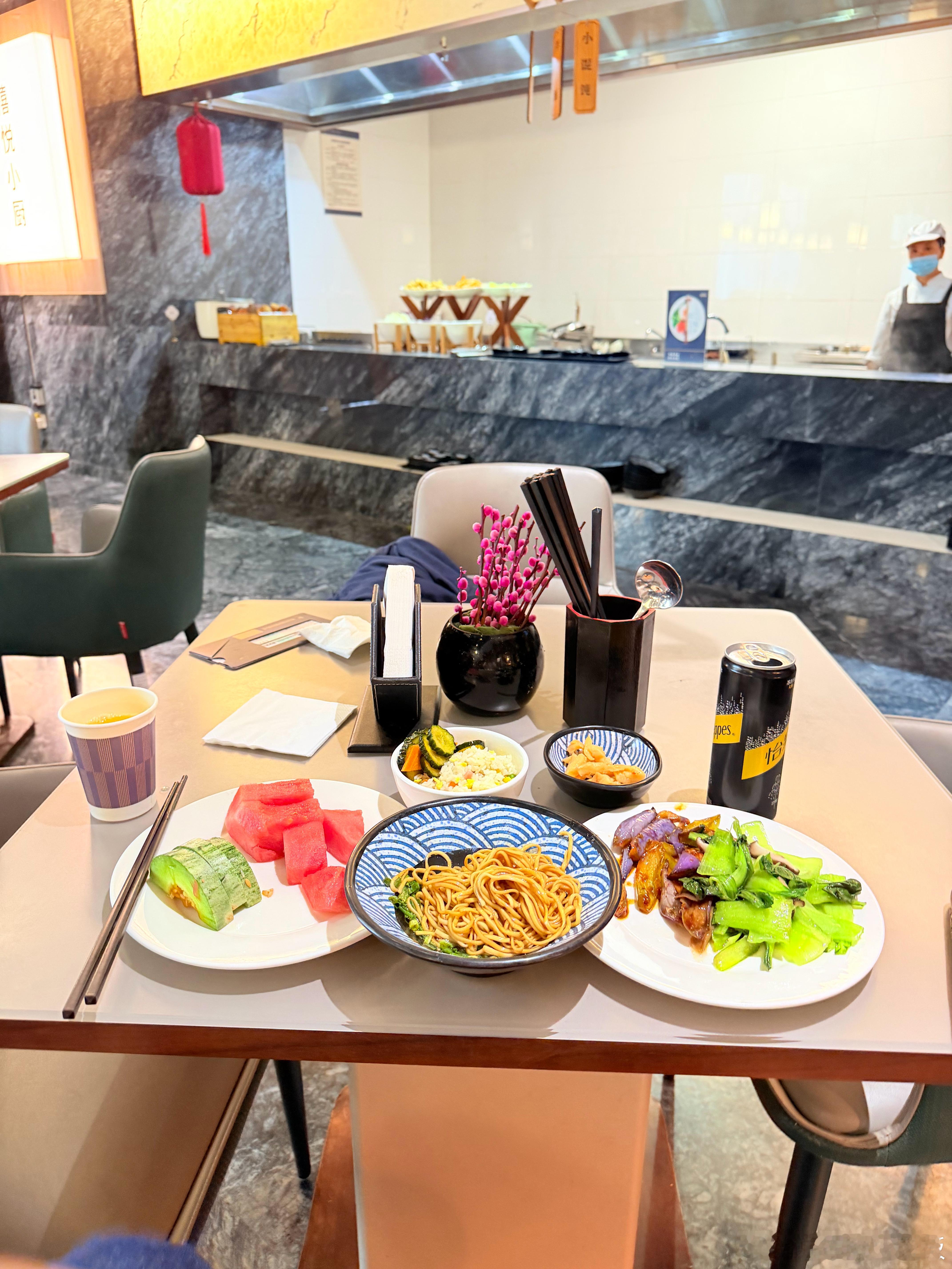 简简单单工作餐 一会吃完飞香格里拉 杭州·杭州萧山国际机场