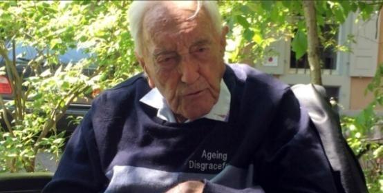 2018年，澳大利亚一位104岁的科学家，前往瑞士接受安乐死，当药物注射到他的体