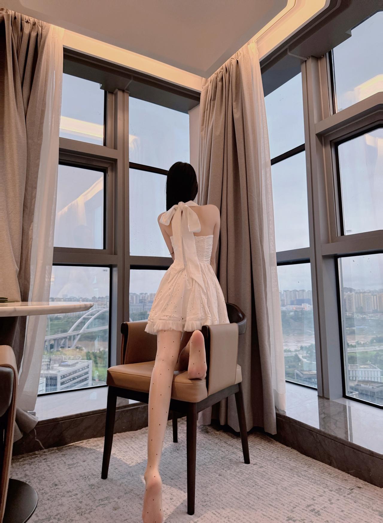 笨蛋 感受不到我对你不一样吗
珍珠奶茶 雪糕