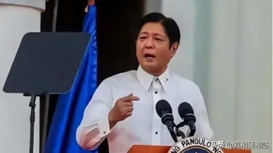 自从中国停止进口菲律宾香蕉，菲律宾香蕉协会的负责人愤怒地表示：“中国断了30万蕉