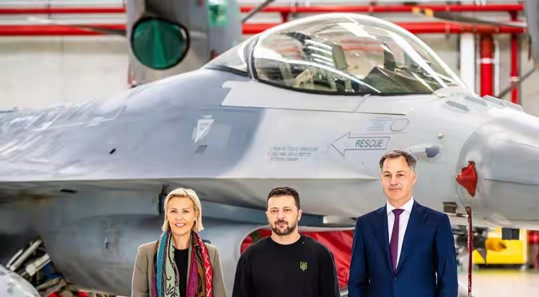 严防乌克兰出现“亲俄”政权，冯德莱恩想出了一个绝招