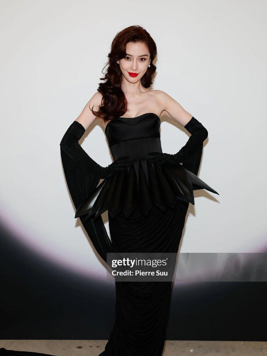 Angelababy、杨超越巴黎时装周得G社生图 ​​​