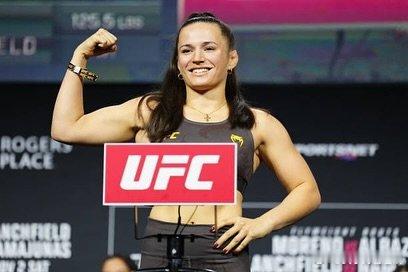 UFC 坏消息——UFC 330 艾琳·布兰奇菲尔德 (Erin Blanchf