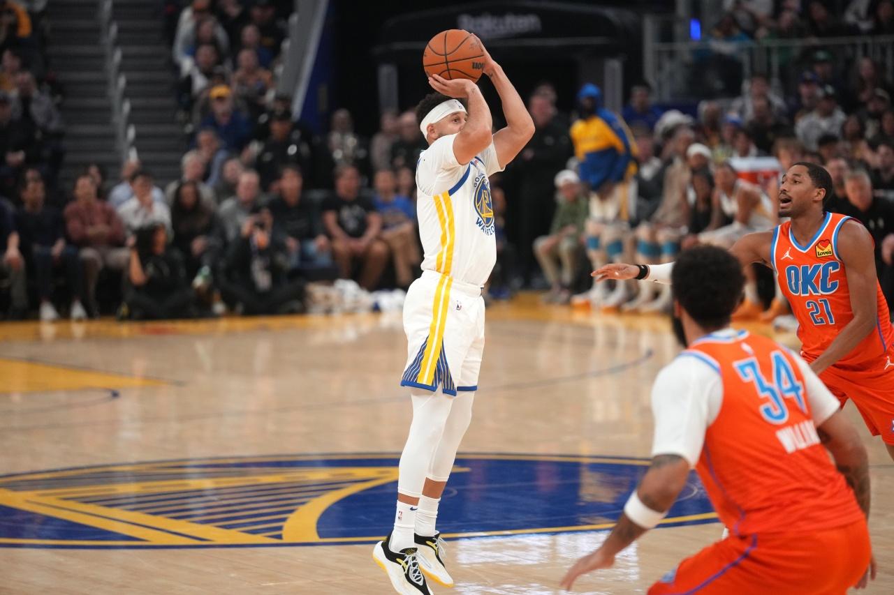 状态好时被换下！科尔对赛斯库里还是不够信任！

勇士主教练科尔在赛后称赞了赛斯库