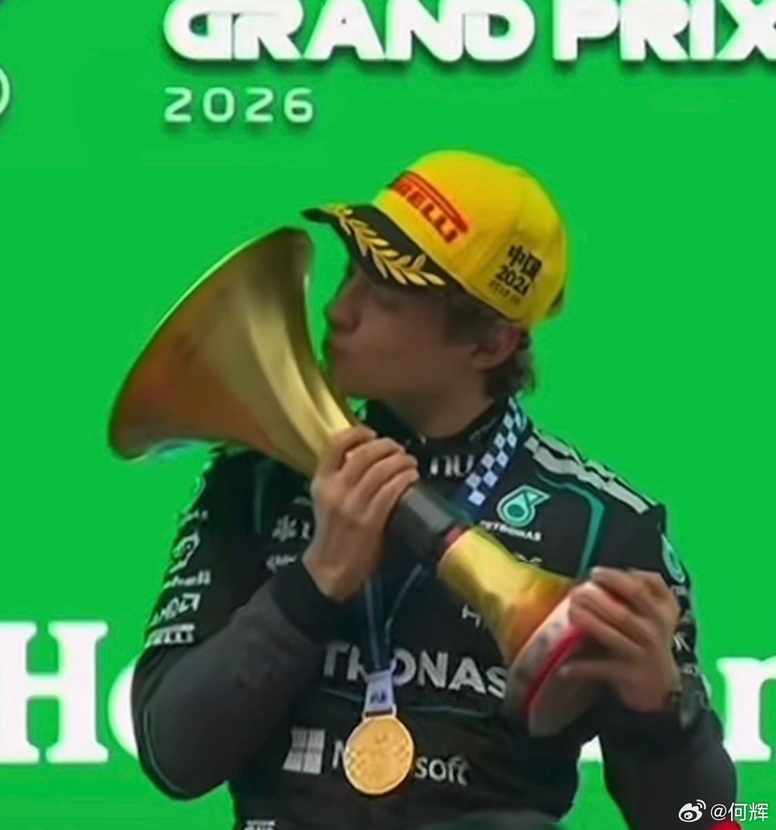 周日F1 铃鹿正赛中午1250！ 