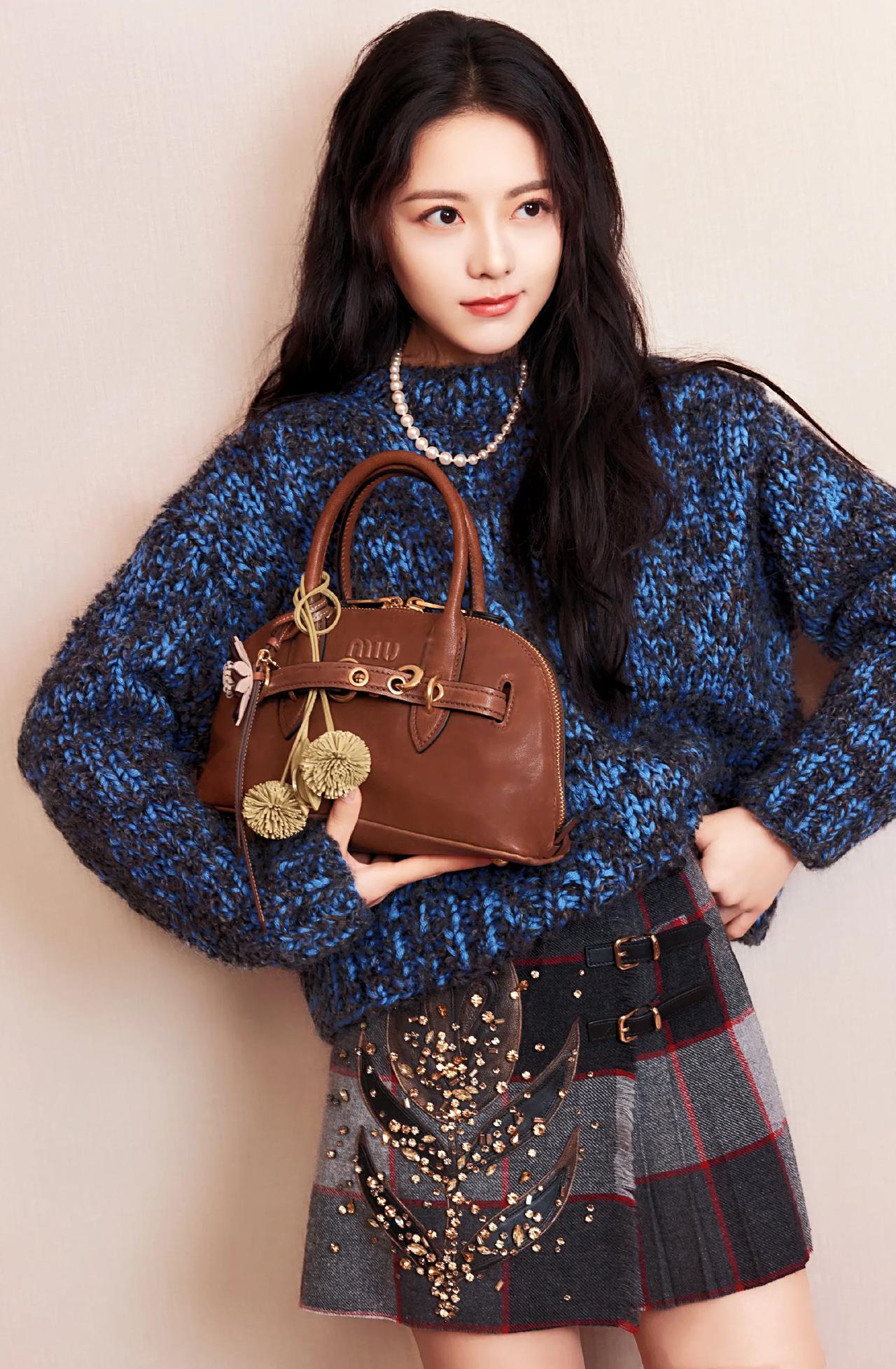 @赵今麦@刘浩存@李兰迪 最新～Miu Miu[比心]