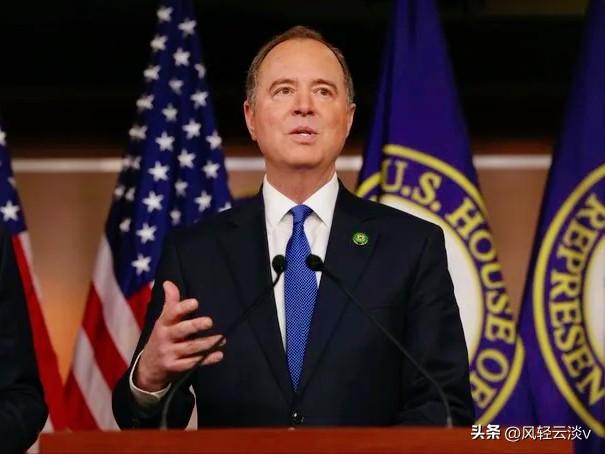 民主党参议员亚当·希夫表示，埃隆·马斯克应该在美国国会面前作证，并宣誓就乌克兰的