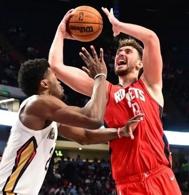 明天火箭又战内线得分联盟第一的鹈鹕，鹈鹕防守尖兵缺席，火箭只要做好一点就可以拿下