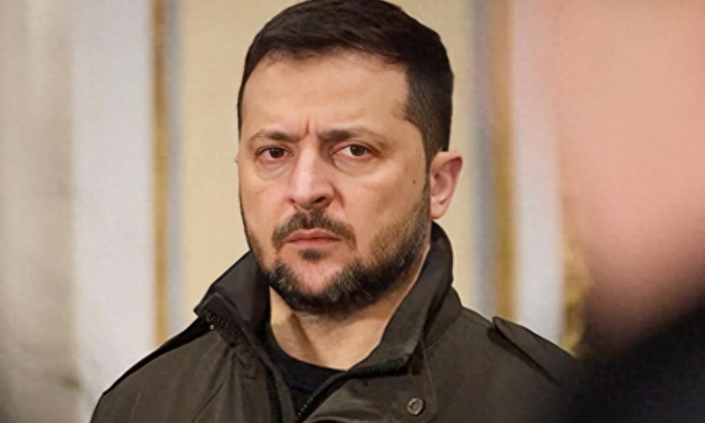 乌克兰突然对中国公民发制裁威胁，中方强硬回怼，后续会擦枪走火？。
泽连斯基团队最