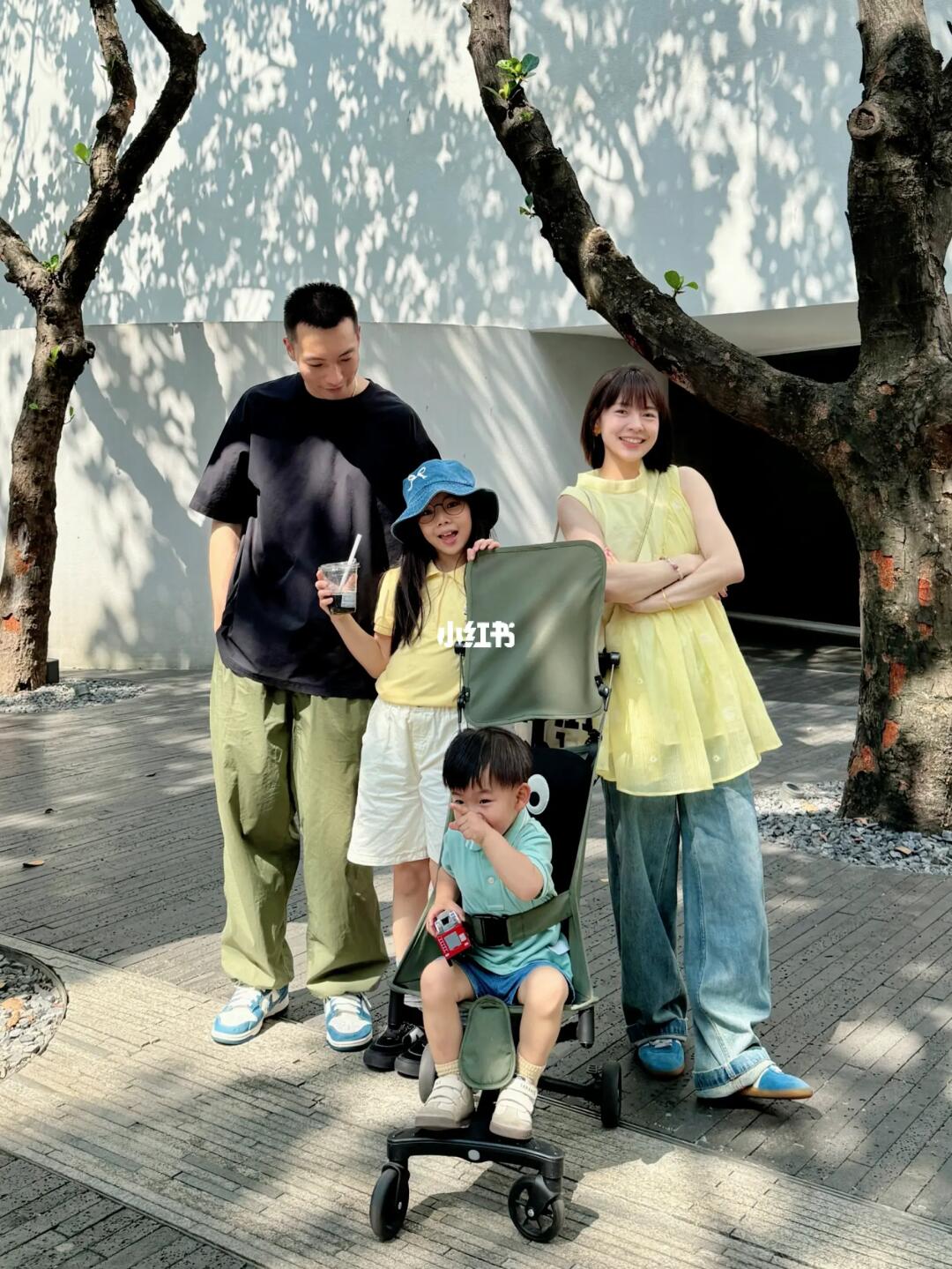 live🍃90后爸妈二拖二的一天