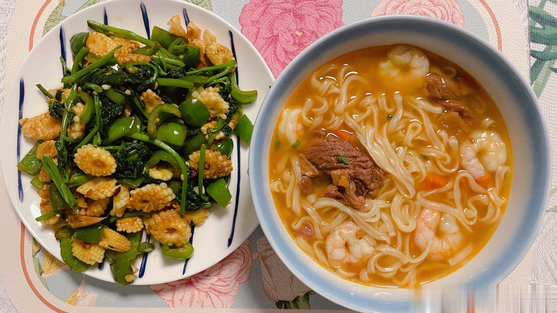 #俄罗斯素食主义网红去世# 同样的惨剧发生在我身边一个21岁的女孩身边，得知她离