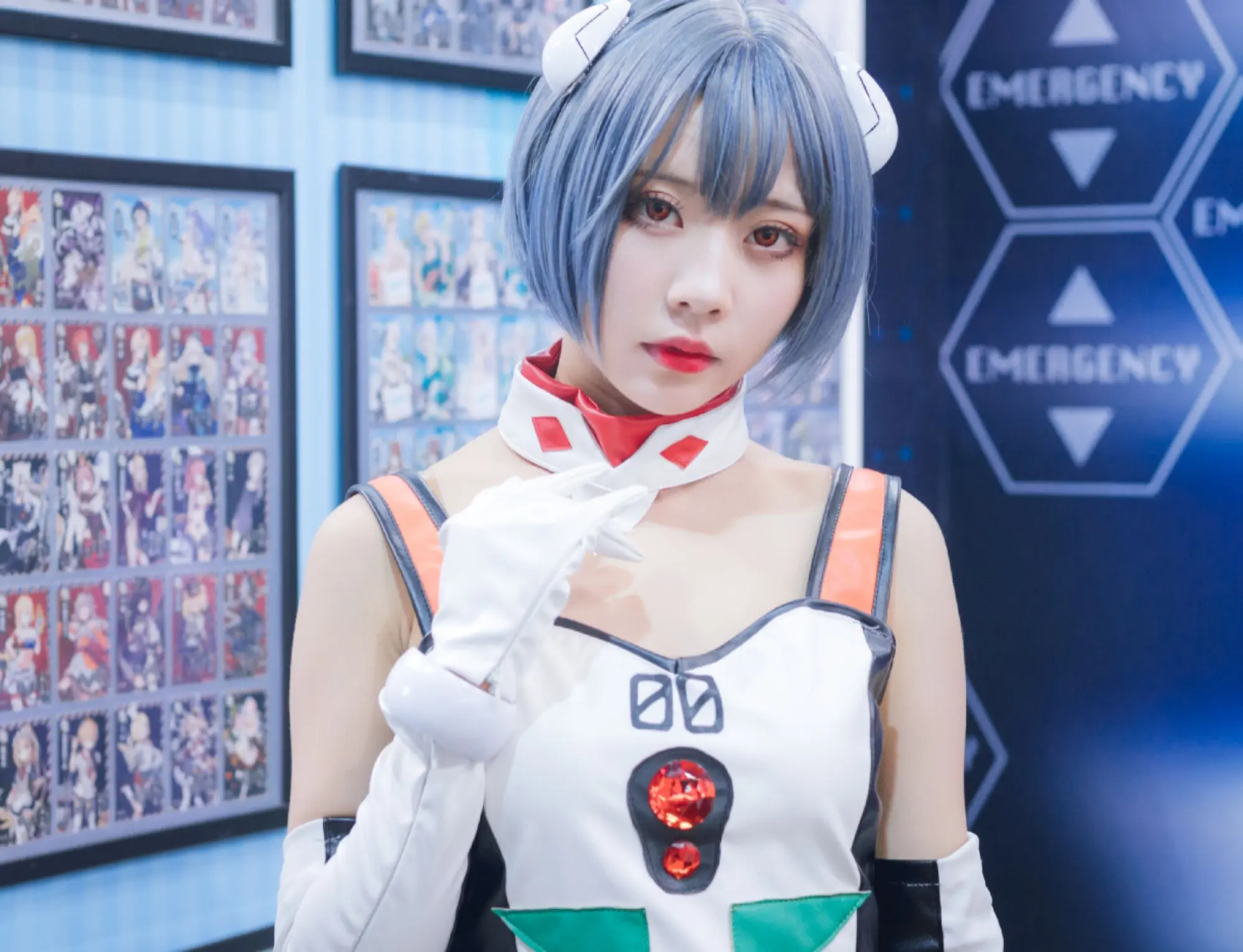 二次元 带着逛漫展 考斯普雷cosplay 新世纪福音战士 绫波丽cos