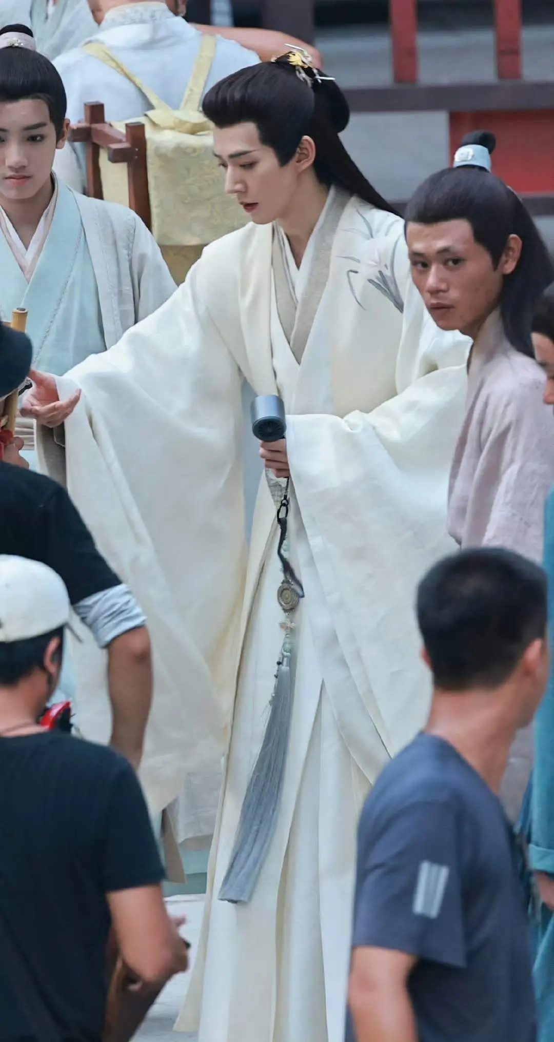 茶朔洵要播了，艳绝横店的小神仙要杀回来了😱 ​​​