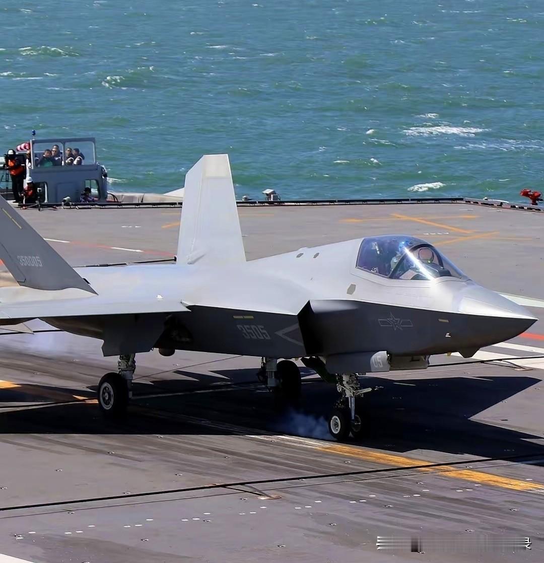 先进中推力涡扇-19和先进大推力涡扇-15发动机，共同补齐了中国第五代战斗机家族