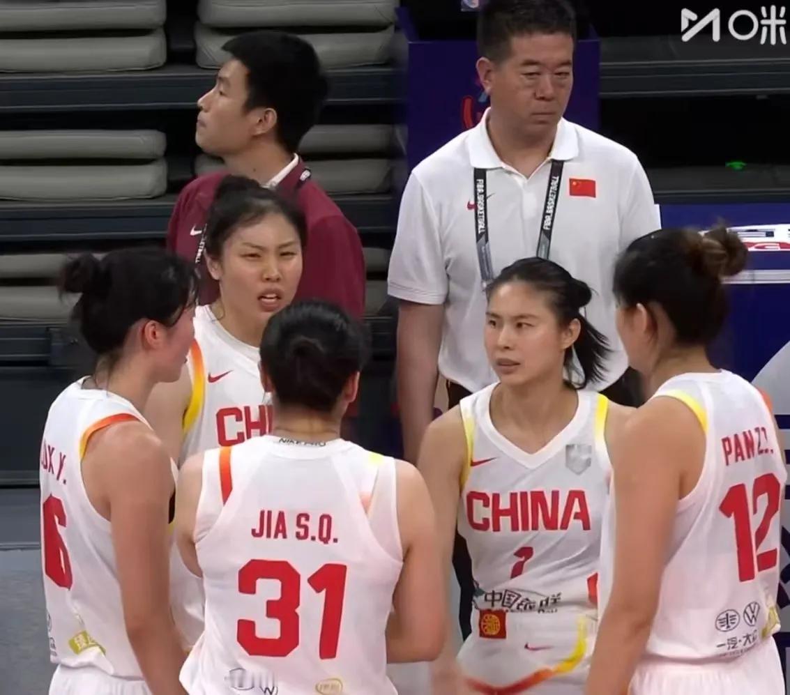 宫鲁鸣主教练接手女篮后，不仅仅弃用了李梦，就连王思雨战术地位下调也有些严重啊！她