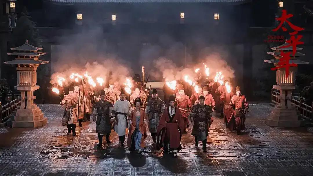 吴越国主钱弘俶准备向宋朝献出两浙十三州。

手下劝说：“当年杜伏威降唐，却被砍了