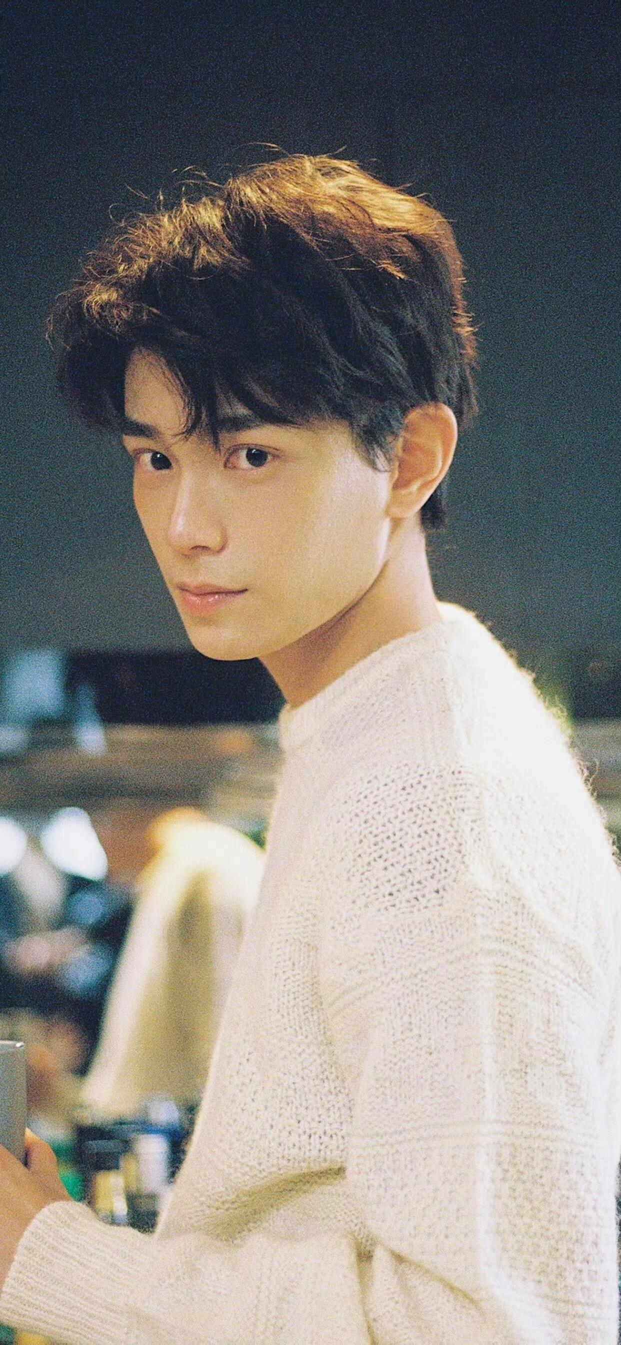 喜不喜欢来自丁禹兮的眼神拉丝盯盯！ 