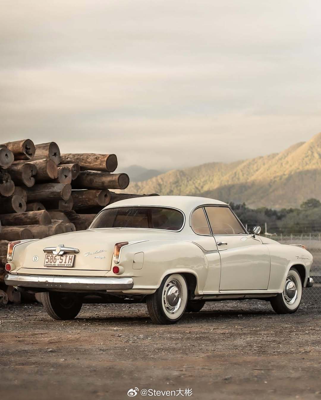 ClassicCars Borgward Isabella ​​​