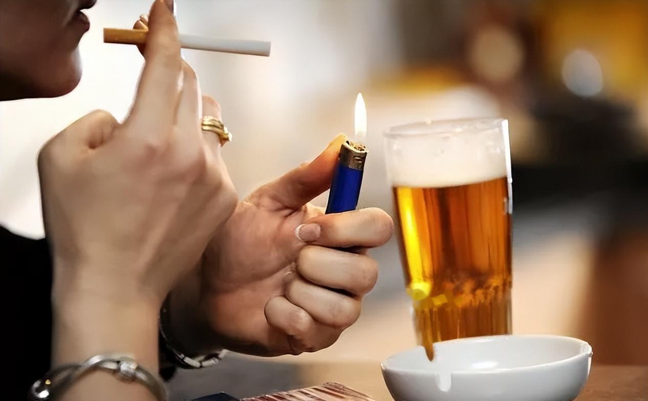 性猝死听说过吗？医生提醒：3种情况不建议“为爱鼓掌”，危害大

性猝死在医学上的