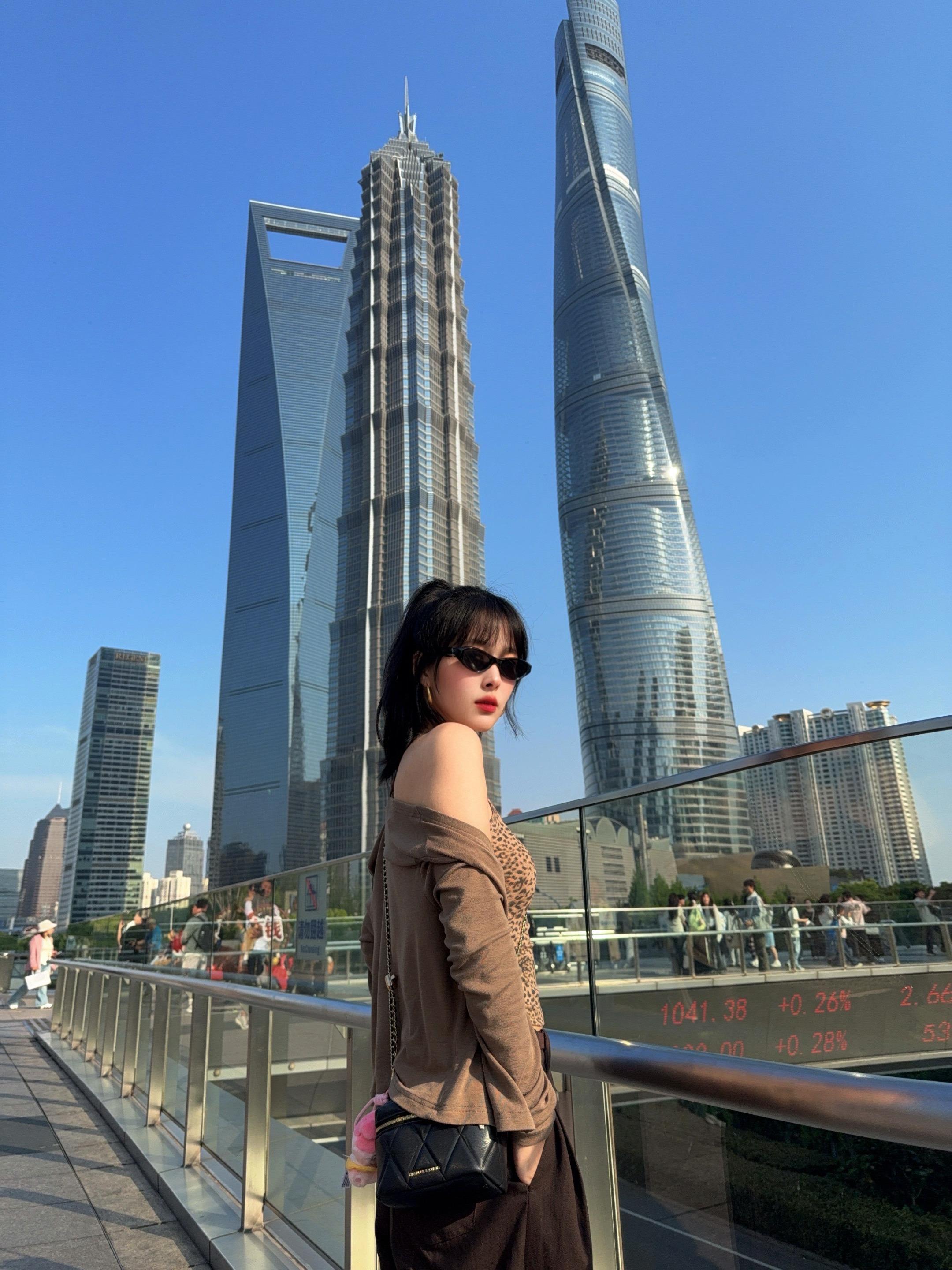 来感受一下魔都的繁华