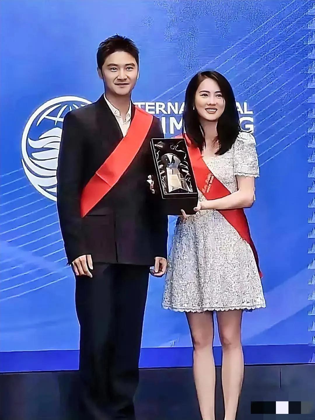 全红婵今晚估计开心的不得了，不是因为她最近训练良好！陈若琳入选2025国际游泳名