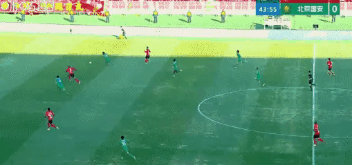 0-2落后辽宁铁人！北京国安队后防线又被打穿！
中超第四轮比赛，辽宁铁人对阵北京