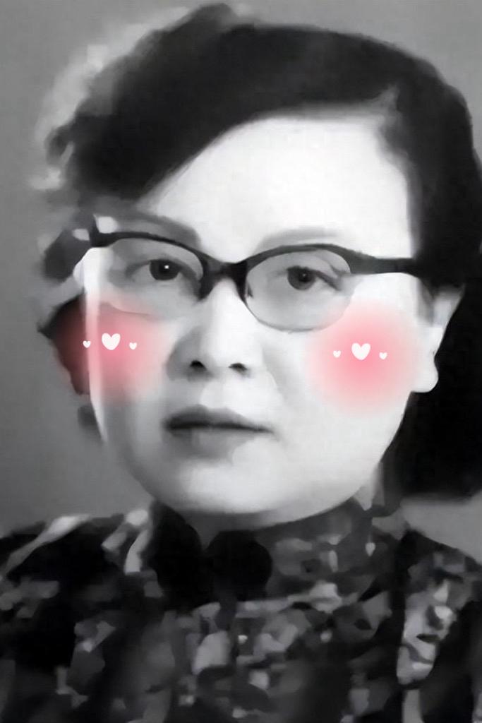 女叛徒随蒋叛逃台湾，1981年高调回国，老同学一句话令她无地自容。

这位在历史