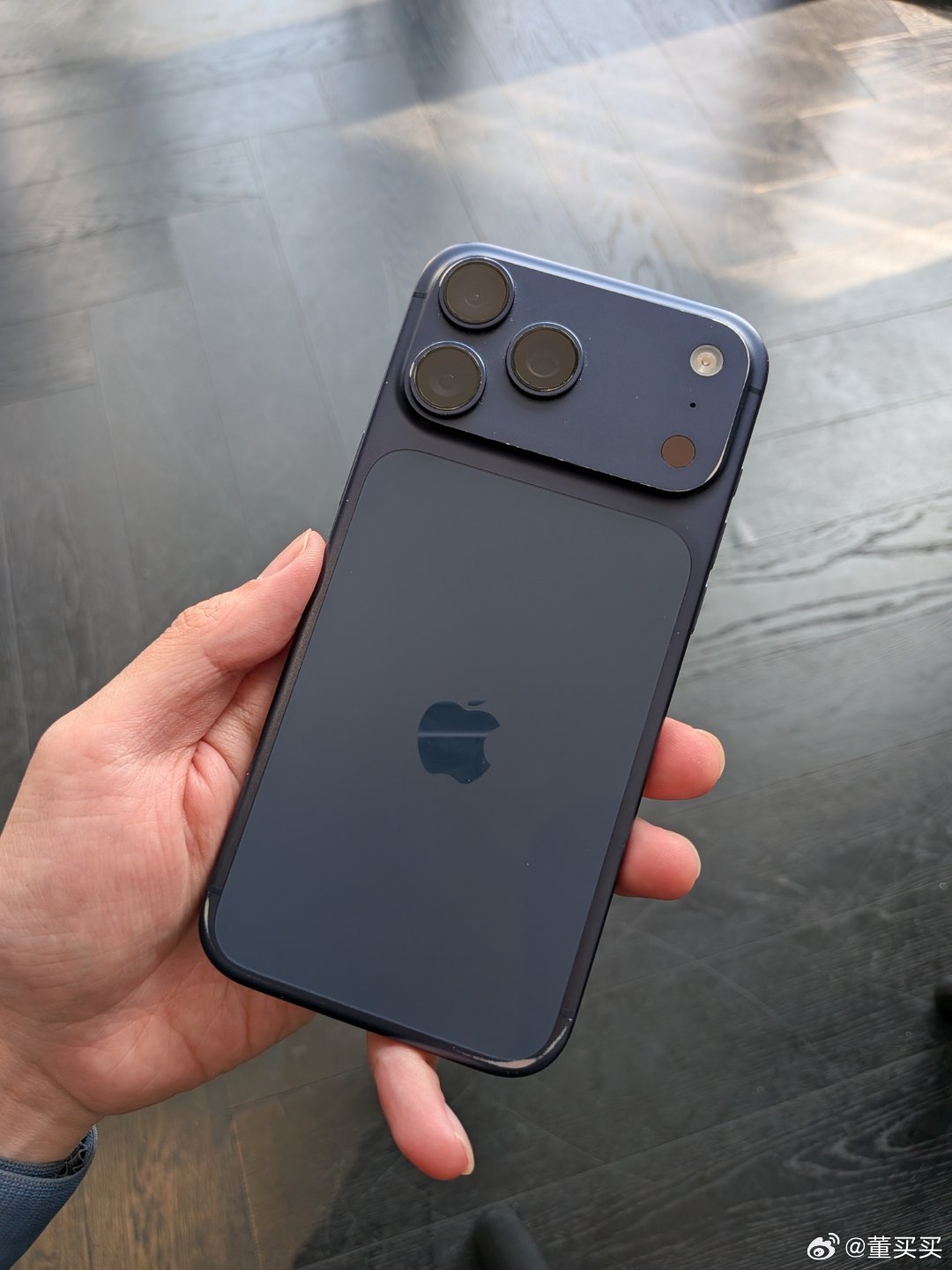 看了一眼 这才半年不到裸奔触目惊心啊 