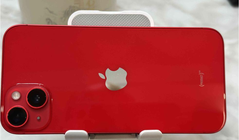 二手市场还有人给iPhone 14 Plus的256GB版本开出了近3000的价